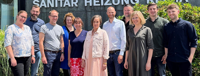 Im Bild v.l.n.r.: Anika Giebel (ZVSHK), Sebastian Ranft (ZVSHK), Carsten Müller-Oehring (ZVSHK), Daniela Müller (ZWH), Sabine Conrad (ZWH), Birgit Jünger (ZVSHK), Michael Saal (ZWH), Bernd Fleischer (Innung SHK Köln), Anke Hallwaß (ZWH), Luca Günzel (ZWH), André Schreckenberg (FBH)